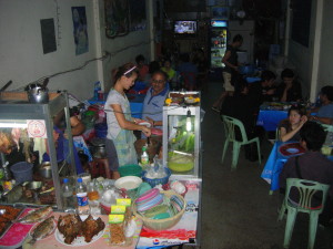 Prefer roadside eateries where there are lots of people eating
