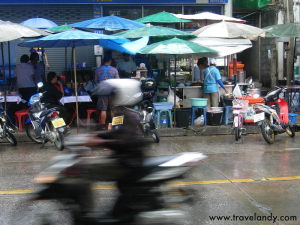 Streetfood kiosks in Bangkok